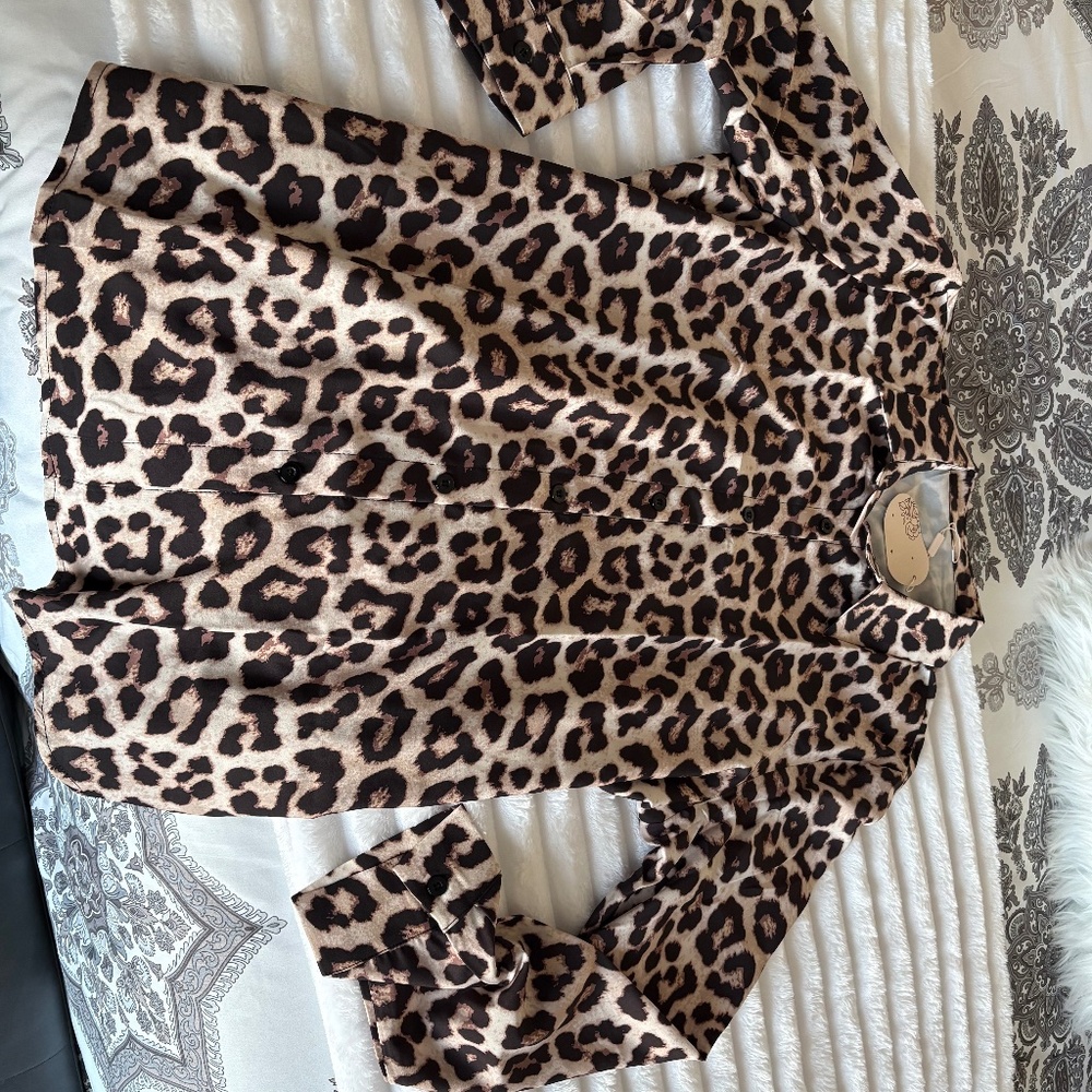 leopard shirt